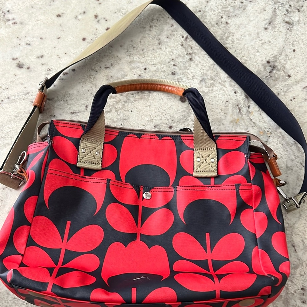 Orla Kiely Stem red/navy messenger bag.  Detachable/adjustable shoulder strap.